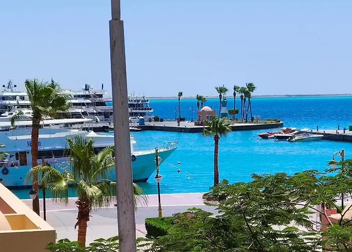 Apartment Marina & Sea View Balcony Hurghada