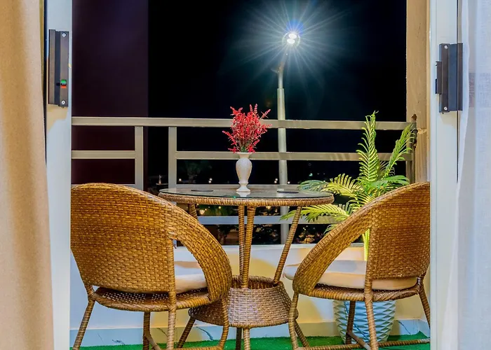 Marina & Sea View Balcony Apartment Hurghada