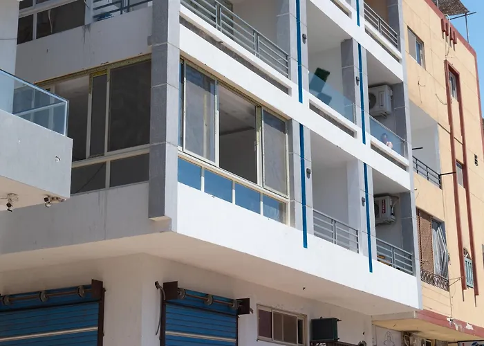 Marina & Sea View Balcony Apartment Hurghada